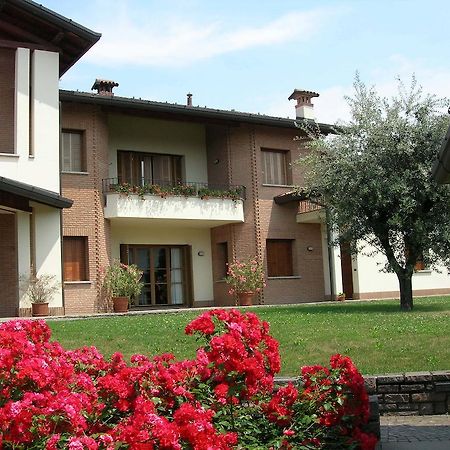 B&B Casa Ceruti Villa Guardia Bagian luar foto