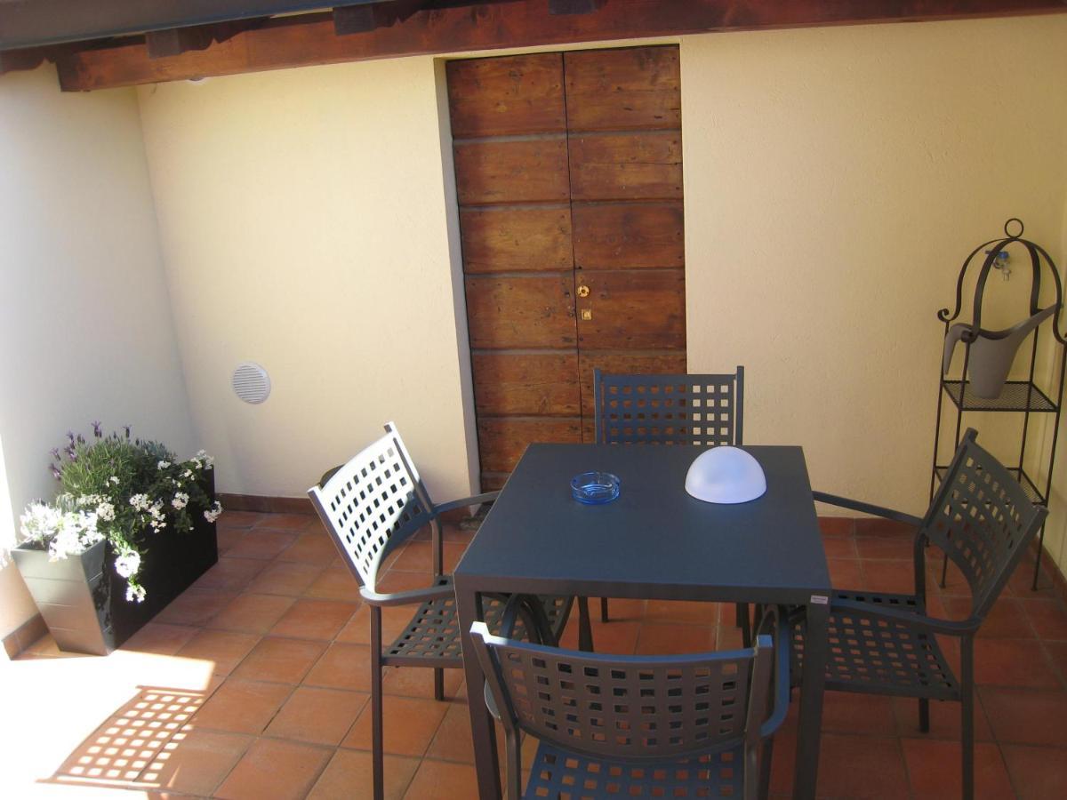 B&B Casa Ceruti Villa Guardia Bagian luar foto