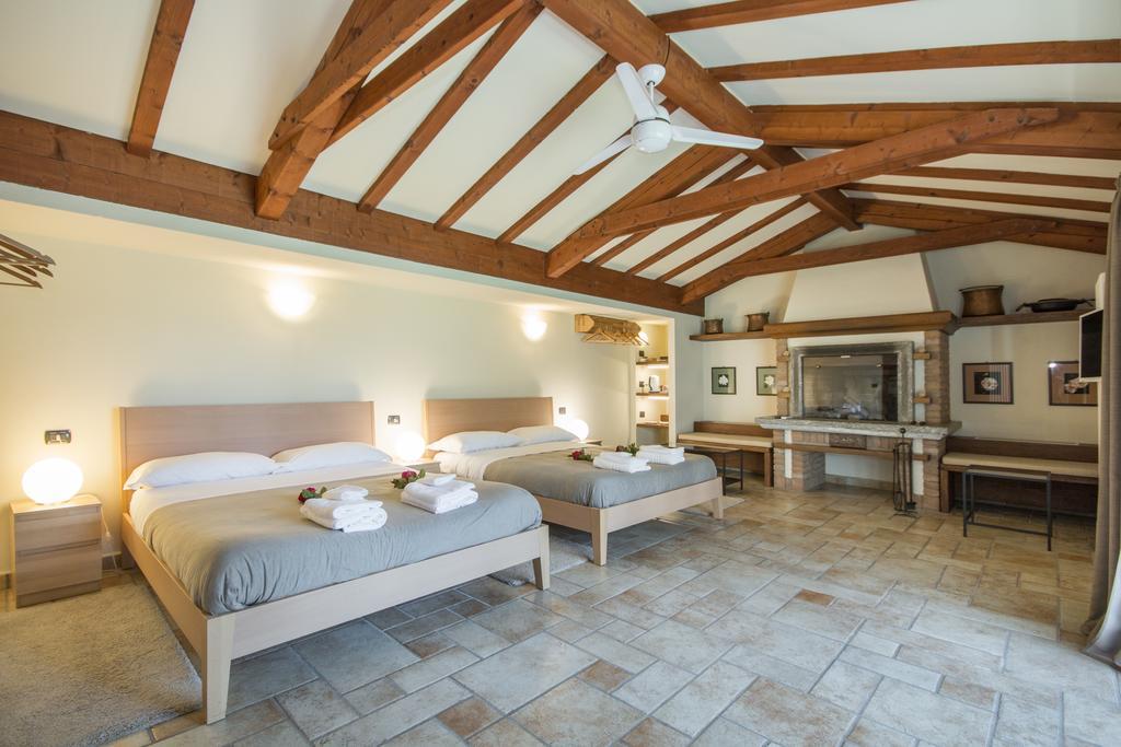 B&B Casa Ceruti Villa Guardia Bagian luar foto